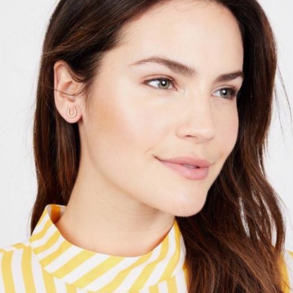 KATE SPADE • Wild Ones Horseshoe Earrings - Picture 4 of 5